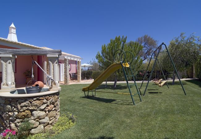 House in Luz - Villa Guari, private pool, beautiful garden House in Luz - Villa Guari, private pool, beautiful garden