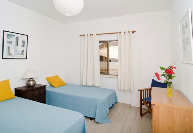 Bedroom with two separate single beds in Casa Ana Bedroom with two separate single beds in Casa Ana