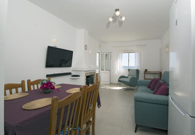 Apartment in Salema - Casa Marsalema beautiful holiday flat with sea view Apartment in Salema - Casa Marsalema beautiful holiday flat with sea view