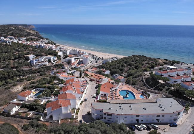 Apartment in Salema - Casa Marsalema beautiful holiday flat with sea view Apartment in Salema - Casa Marsalema beautiful holiday flat with sea view