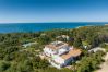 Apartment in Porches - Casa Galo Verde Studio, superb location, Carvoeiro