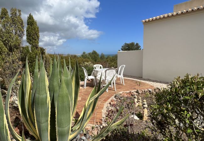 Apartment in Porches - Casa Galo Verde Apartment 2, quiet coastal location Apartment in Porches - Casa Galo Verde Apartment 2, quiet coastal location