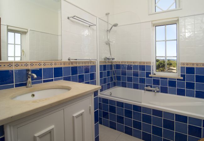 Villa in Lagos - Monte das Estrelicias, Luxury property, tennis court, Lagos beach Villa in Lagos - Monte das Estrelicias, Luxury property, tennis court, Lagos beach
