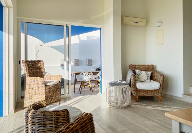 Apartment in Salema - Colina Mar, walk to the beach, sea view Apartment in Salema - Colina Mar, walk to the beach, sea view