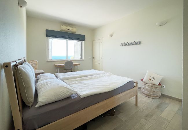 Apartment in Salema - Colina Mar, walk to the beach, sea view Apartment in Salema - Colina Mar, walk to the beach, sea view