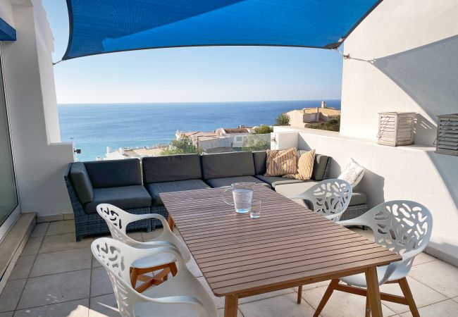 Apartment in Salema - Colina Mar, walk to the beach, sea view Apartment in Salema - Colina Mar, walk to the beach, sea view