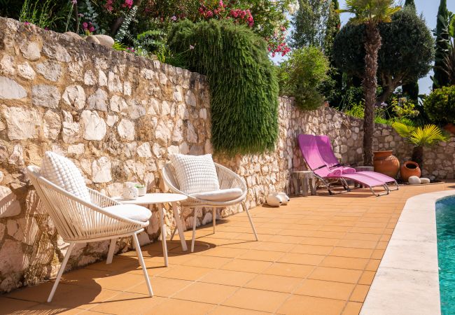Villa in Lagos - Quinta Felicidade, 4 bedroom holiday villa with private pool Villa in Lagos - Quinta Felicidade, 4 bedroom holiday villa with private pool