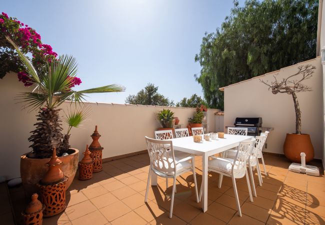 Villa in Lagos - Quinta Felicidade, 4 bedroom holiday villa with private pool Villa in Lagos - Quinta Felicidade, 4 bedroom holiday villa with private pool