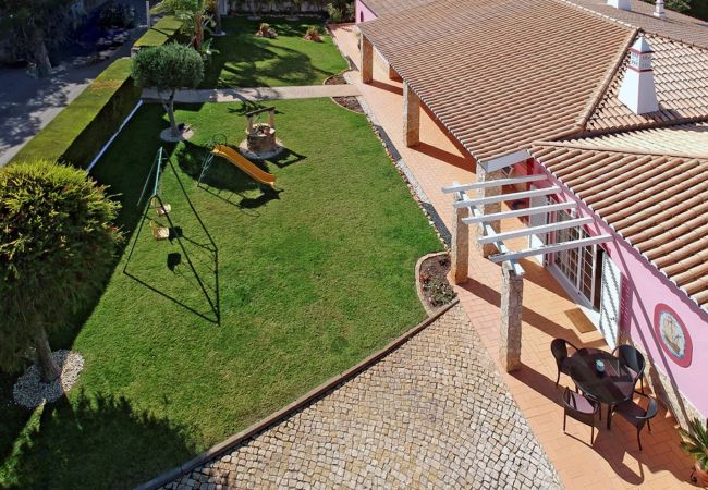 Casa em Luz - Villa Guari, piscina privada, belo jardim Casa em Luz - Villa Guari, piscina privada, belo jardim
