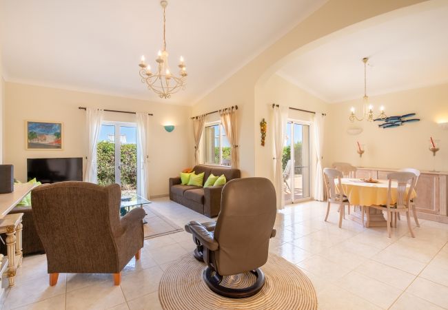 Casa em Lagos - Villa Maren, zona residential tranquila, piscina privada Casa em Lagos - Villa Maren, zona residential tranquila, piscina privada