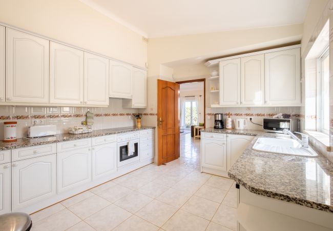 Casa em Lagos - Villa Maren, zona residential tranquila, piscina privada Casa em Lagos - Villa Maren, zona residential tranquila, piscina privada