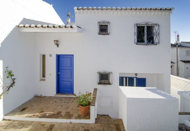 Casa em Luz - Casa Alma Mar, a 2 minutos a pé da praia Casa em Luz - Casa Alma Mar, a 2 minutos a pé da praia