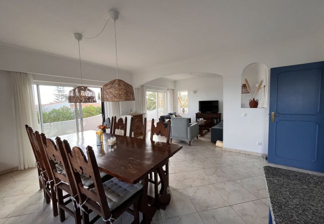 Casa em Luz - Villa Atlantico, piscina e jardim, perto da praia Casa em Luz - Villa Atlantico, piscina e jardim, perto da praia