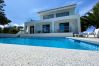 Villa em Praia da Salema - Villa Coruja, terraço vista mar, piscina, moderno Villa em Praia da Salema - Villa Coruja, terraço vista mar, piscina, moderno