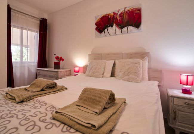 Apartamento em Lagos - Casa Pimenta perto da praia, Iberlagos Resort  Apartamento em Lagos - Casa Pimenta perto da praia, Iberlagos Resort