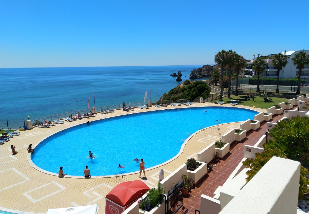 Piscina comunitária Piscina comunitária da Casa Paulo no Iberlagos Resort em Lagos, perto da Praia Dona Ana