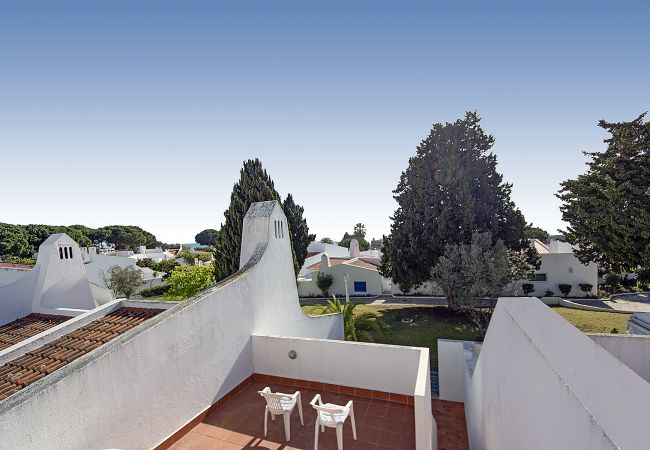 Casa em Alvor - Casa Pastrano mesmo em frente à praia e 3 piscinas comuns Casa em Alvor - Casa Pastrano mesmo em frente à praia e 3 piscinas comuns