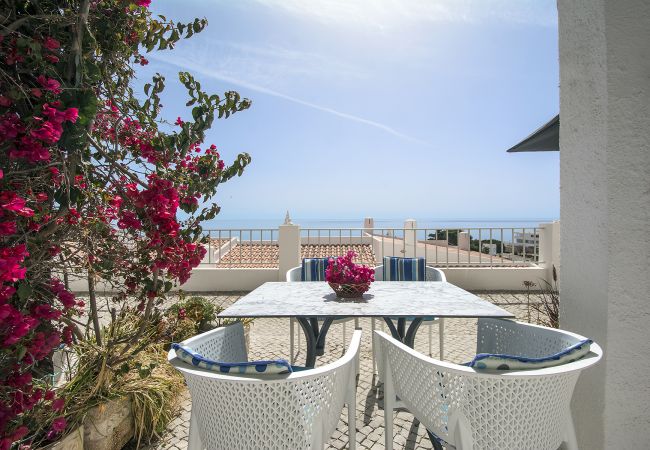 Apartamento em Salema - Casa Marsalema belo apartamento de férias com vista para o mar