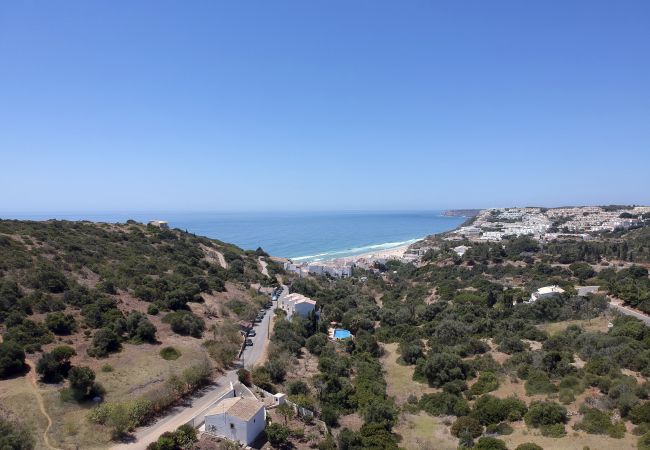 Casa em Salema - Villa Salemar com 4 quartos e piscina privada Casa em Salema - Villa Salemar com 4 quartos e piscina privada