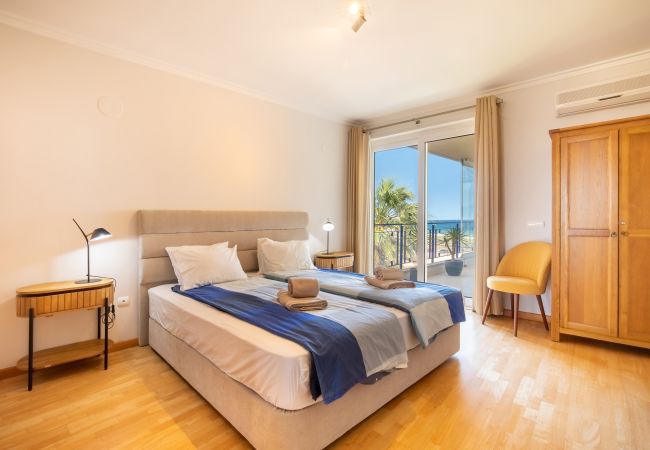 Apartamento em Lagos -  Casa Onda Mirabaia, apartamento na praia para 4 pessoas Apartamento em Lagos -  Casa Onda Mirabaia, apartamento na praia para 4 pessoas