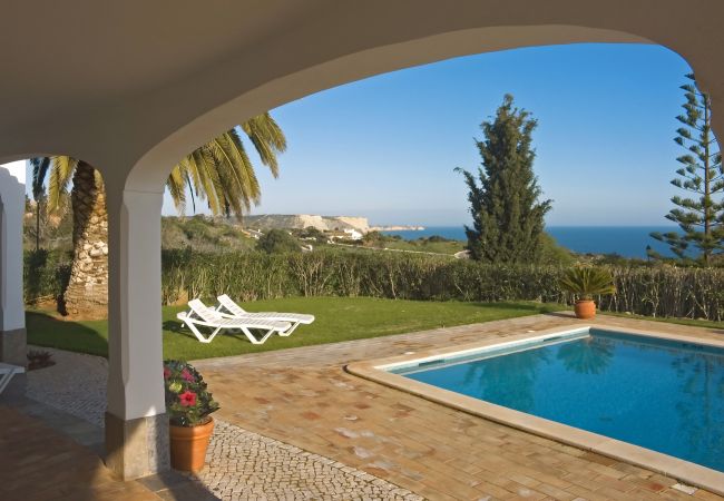 Villa in Luz -  Villa Camena, privater Pool, Meerblick Villa in Luz -  Villa Camena, privater Pool, Meerblick
