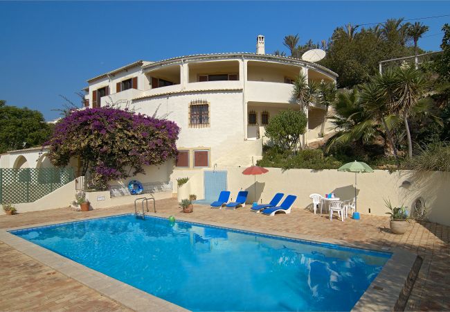 Villa in Lagos - Villa Lorena mit großen privaten Pool und Garten Villa in Lagos - Villa Lorena mit großen privaten Pool und Garten