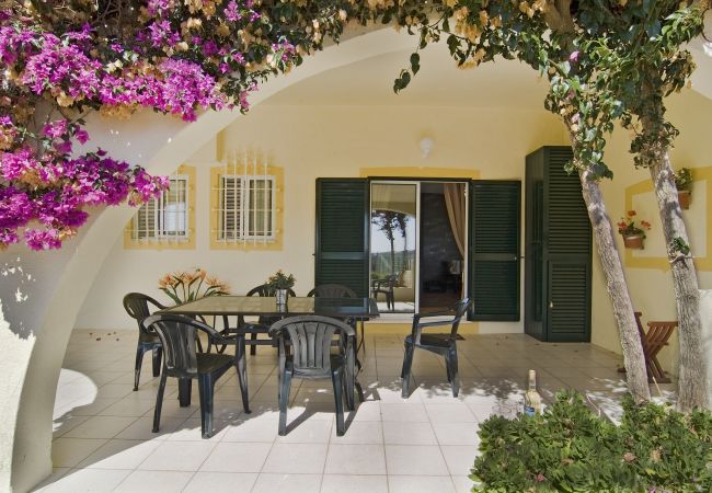 Villa in Lagos - Villa Lorena mit großen privaten Pool und Garten Villa in Lagos - Villa Lorena mit großen privaten Pool und Garten