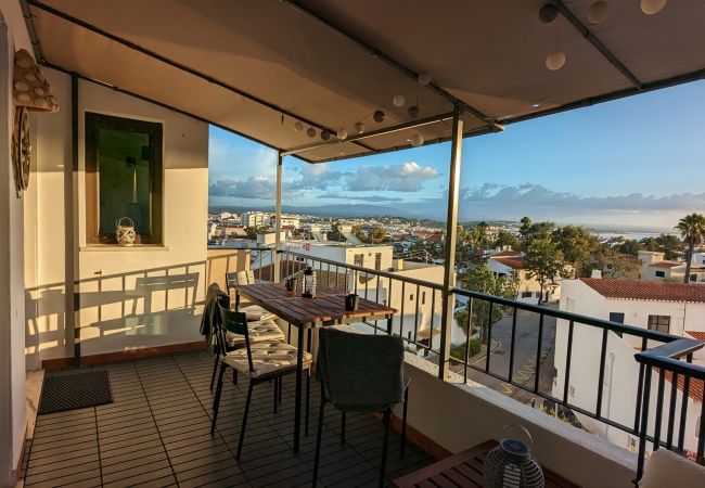  in Lagos - Lagood, eine moderne Traumwohnung mit Blick auf die Bucht von Lagos, für 2