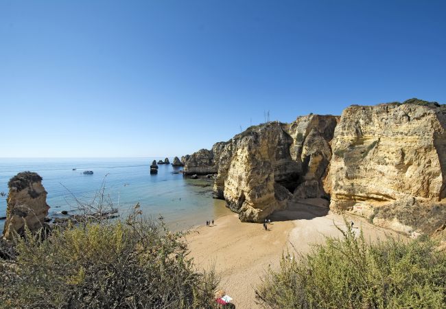 Ferienwohnung in Lagos - Casa Julia für 6 Personen, Strandnähe mit Gemeinschaftspool Ferienwohnung in Lagos - Casa Julia für 6 Personen, Strandnähe mit Gemeinschaftspool
