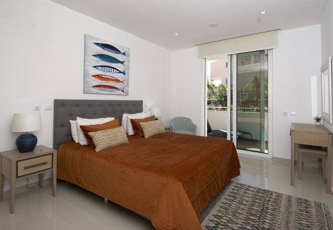 Ferienwohnung in Lagos - Casa Julia für 6 Personen, Strandnähe mit Gemeinschaftspool Ferienwohnung in Lagos - Casa Julia für 6 Personen, Strandnähe mit Gemeinschaftspool