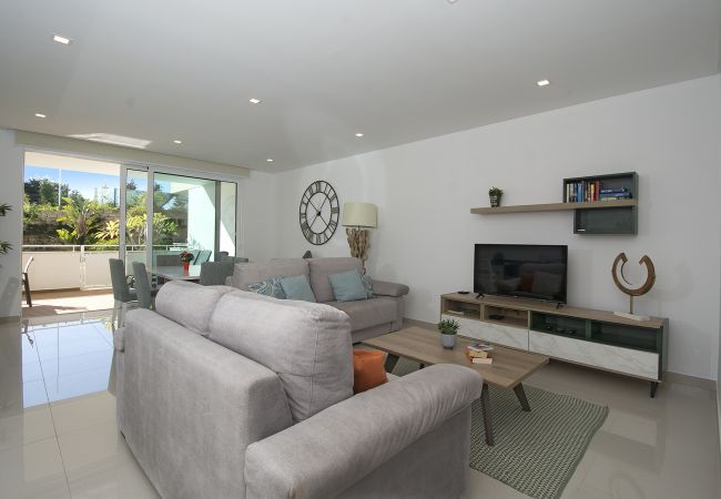 Ferienwohnung in Lagos - Casa Julia für 6 Personen, Strandnähe mit Gemeinschaftspool Ferienwohnung in Lagos - Casa Julia für 6 Personen, Strandnähe mit Gemeinschaftspool