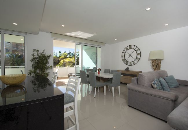 Ferienwohnung in Lagos - Casa Julia für 6 Personen, Strandnähe mit Gemeinschaftspool Ferienwohnung in Lagos - Casa Julia für 6 Personen, Strandnähe mit Gemeinschaftspool