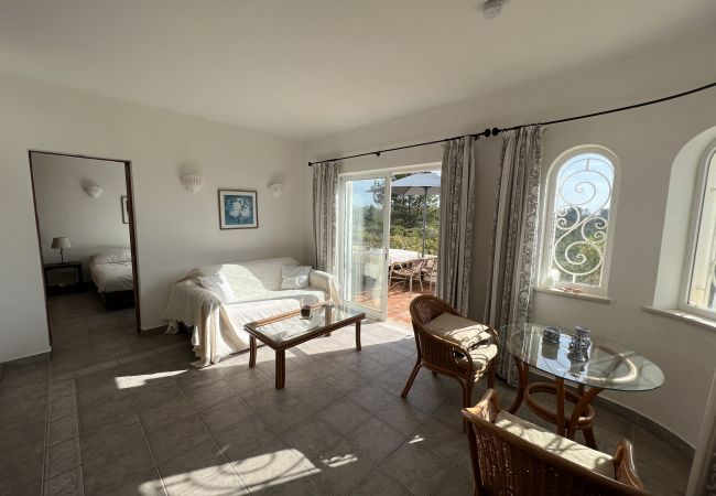 Ferienwohnung in Porches - Galo Verde, traumhafte Ferienwohnungen mit Blick zum Meer Ferienwohnung in Porches - Galo Verde, traumhafte Ferienwohnungen mit Blick zum Meer
