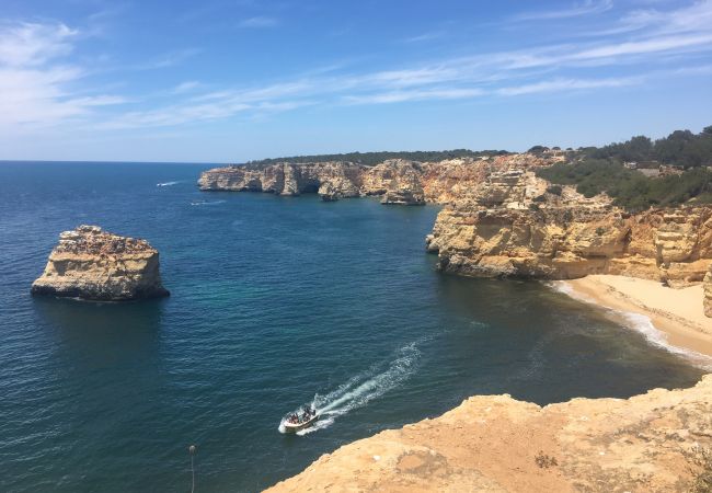 Ferienwohnung in Porches - Galo Verde, traumhafte Ferienwohnungen mit Blick zum Meer Ferienwohnung in Porches - Galo Verde, traumhafte Ferienwohnungen mit Blick zum Meer