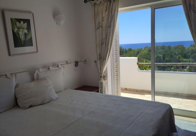 Ferienwohnung in Porches - Casa Galo Verde, 4 Personen, super Meerblick Ferienwohnung in Porches - Casa Galo Verde, 4 Personen, super Meerblick