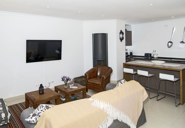 Ferienwohnung in Salema - Casa Sereia Praia, Schicke Meerblick Ferienwohnung  Ferienwohnung in Salema - Casa Sereia Praia, Schicke Meerblick Ferienwohnung