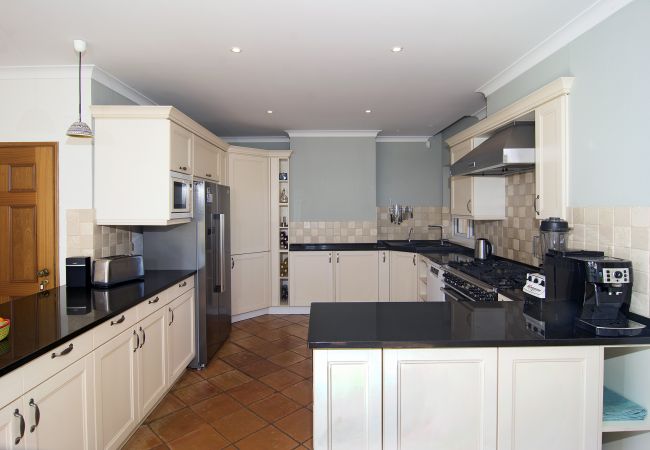 Villa in Lagos - Monte das Estrelicias, Luxusanwesen, Lagos Strände, privater Tennisplatz Villa in Lagos - Monte das Estrelicias, Luxusanwesen, Lagos Strände, privater Tennisplatz